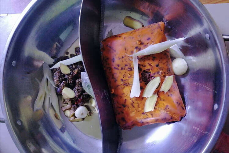 想要自己在家做个火锅底料来吃，成都火锅底料怎么做？