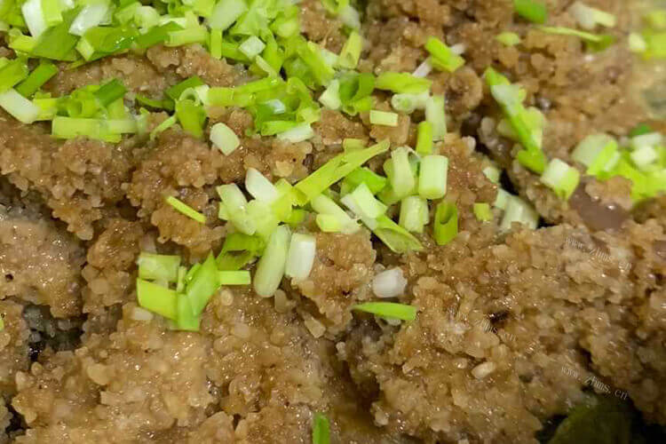 我想做些南瓜粉蒸肉，南瓜粉蒸肉要蒸多久？