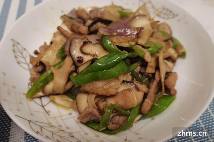 中餐中式快餐加盟万元够不够？大概多久能够回本？