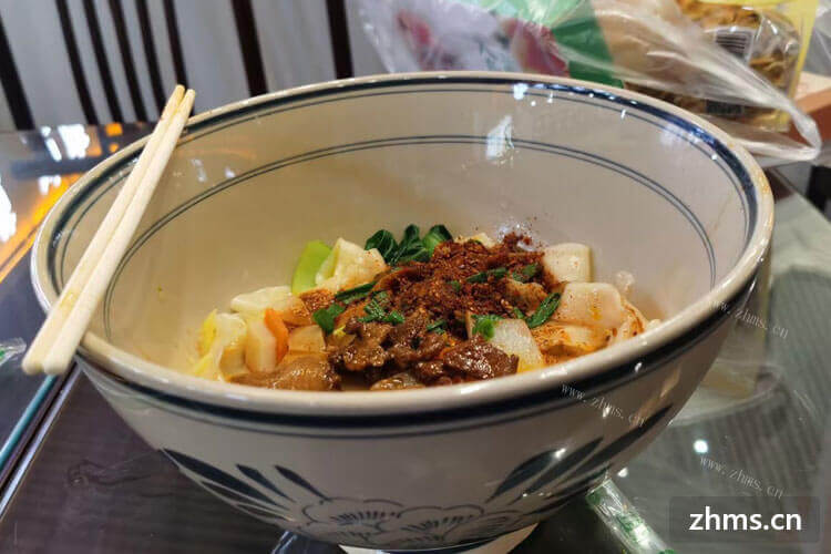 去那里可以开小吃店？开面条铺有多大的利润空间？