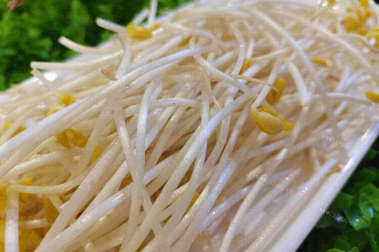 你发的绿豆芽已经发霉了，自己发的绿豆芽发霉还可以吃吗？