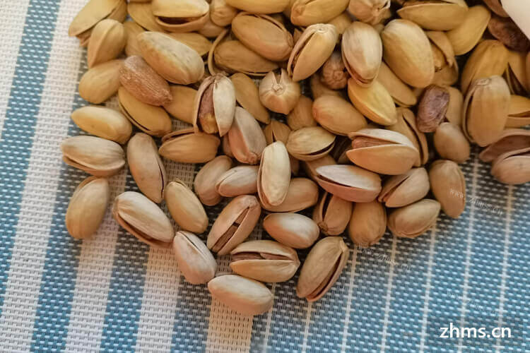 零食店加盟加盟费，费用高不高？