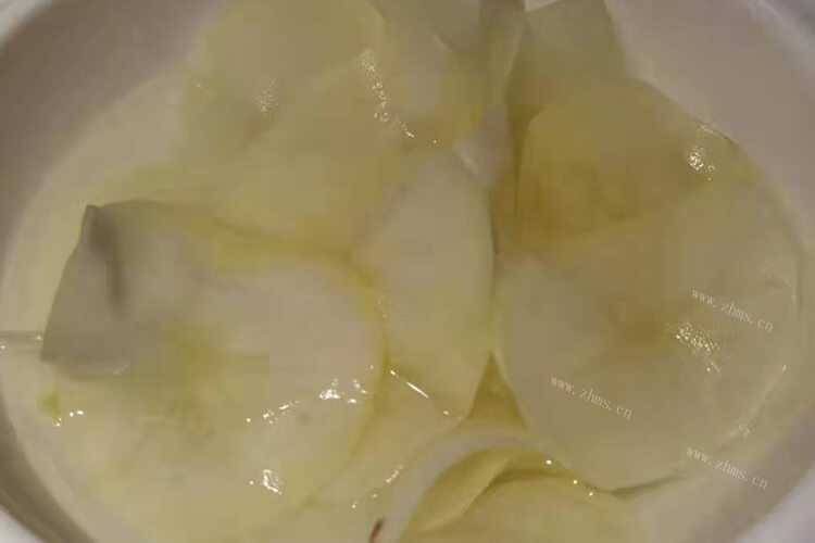 我买了一些木薯，木薯就是土豆吗？
