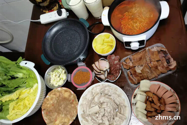 牛肉火锅店加盟费是多少？