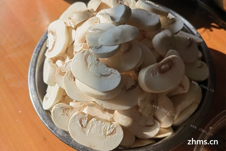 沧州烤肉火锅食材超市加盟店多不多？这种店铺适合在这里加盟吗？