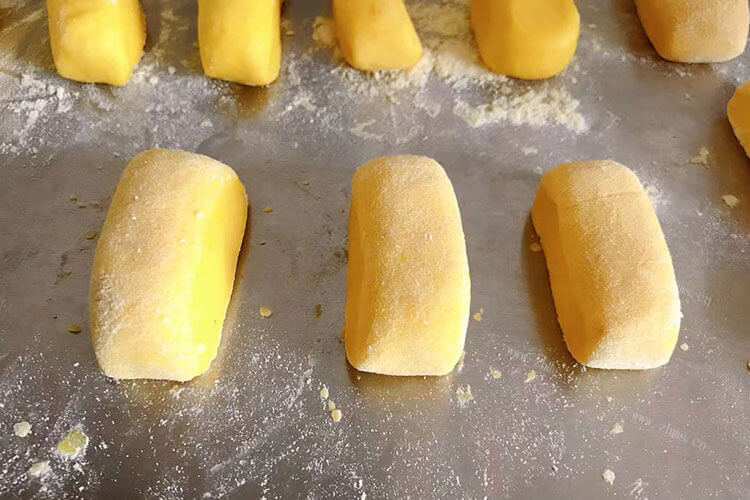 冷冻的馒头可以用微波炉加热吗