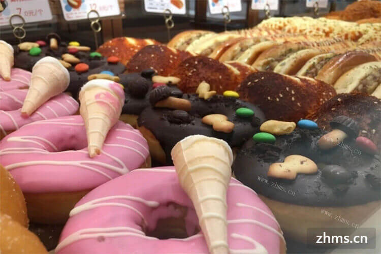 表妹打算自己开店，想了解选择加盟烘焙怎样
