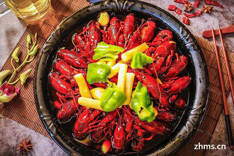 做牛肉火锅加盟选哪家？加盟的流程麻烦吗？