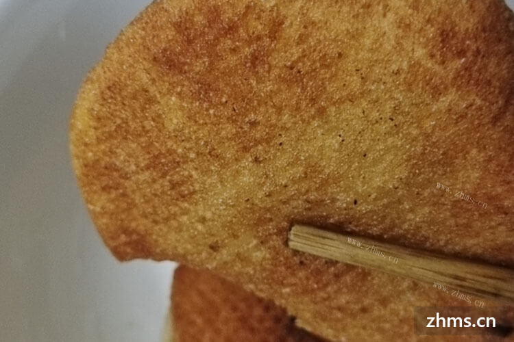 卷饼加盟费用多吗？对于店面装修风格有要求吗？