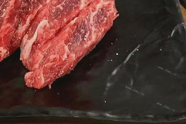 买了一些牛排，蒸牛排好不好吃？