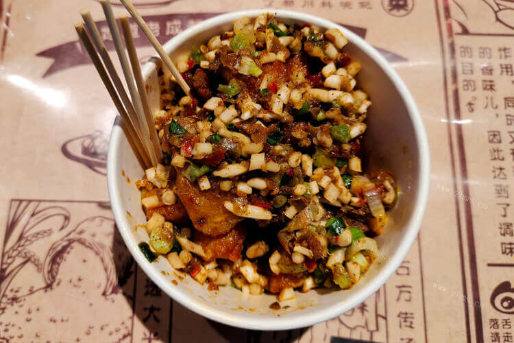 木筏求生大更新，蜂蜜加土豆可以做燃料吗？