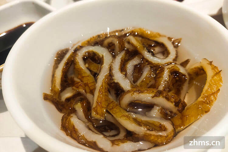 想创业做餐饮项目加盟，请问滨州火锅烧烤食材加盟利润如何