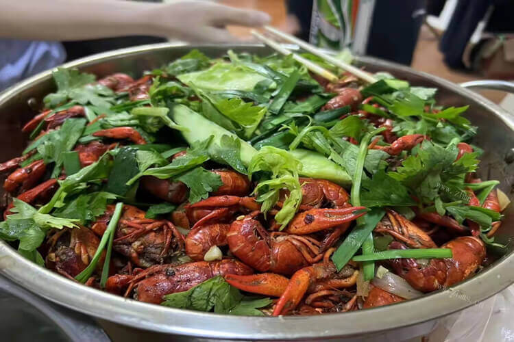 小龙虾的保质期很短，请问小龙虾的保存方法是什么？