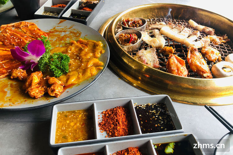 烤肉加盟店需要多少钱才能加盟？可以要求公司配送食材吗？
