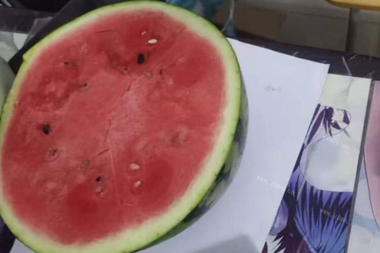 妈妈买了西瓜，西瓜冰了两天还可以吃吗？