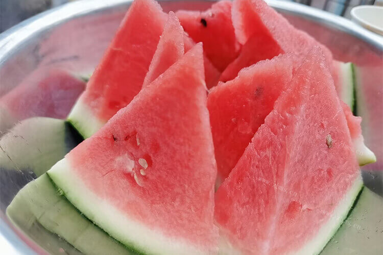 去广西吃水果，广西黑美人西瓜好吃吗？