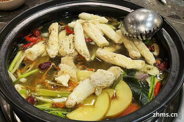 骨头火锅小吃加盟店是不是什么地方都能投资呢？