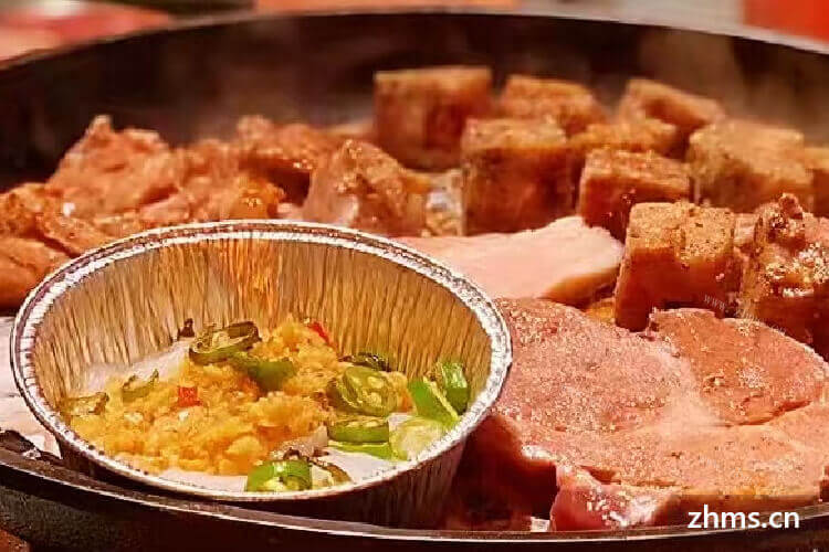 想和朋友开餐饮店，请问十大烤肉加盟品牌哪个好