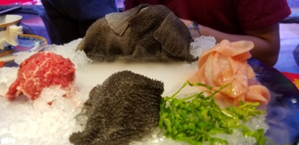 重庆山城小龙女火锅相似图