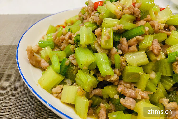 如何经营一家小餐饮店