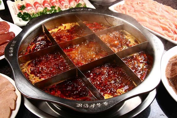 重庆山城小龙女火锅相似图