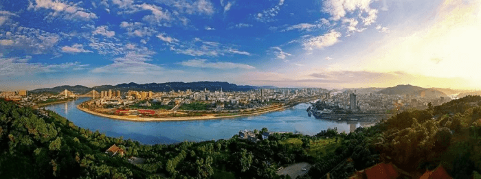八大展馆、八万平米展出面积、十万参观采购人次——5月15-17日第28届Interwine广州国际名酒展,引领全球酒业新趋势 八大展馆、八万平米展出面积、十万参观采购人次——5月15-17日第28届Interwine广州国际名酒展,引领全球酒业新趋势