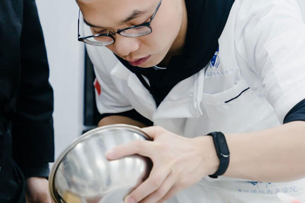宁波港焙国际西点烘焙学院相似图