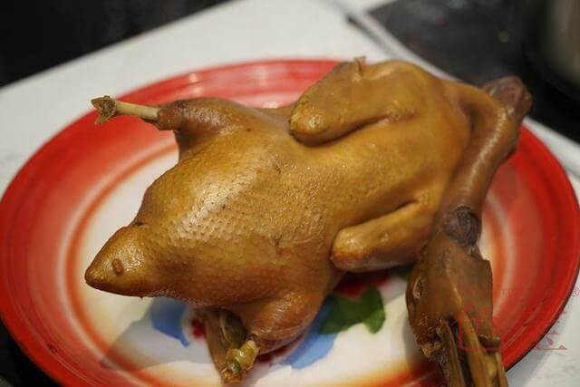 色宝糖色相似图