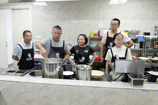 可鱼可饭相似图