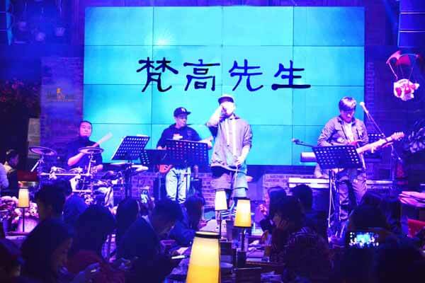 遇见音乐餐吧相似图 遇见音乐餐吧相似图