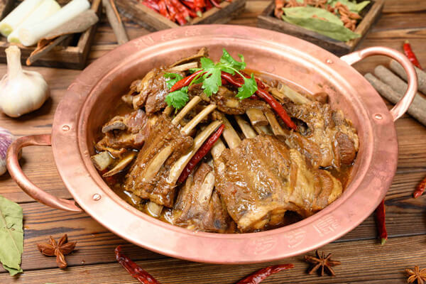 岁得安羊棒骨特色火锅相似图