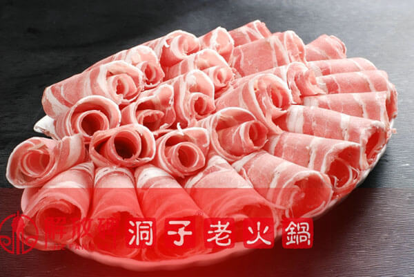解放碑洞子老火锅相似图