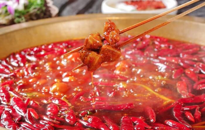 重庆十七门老火锅相似图