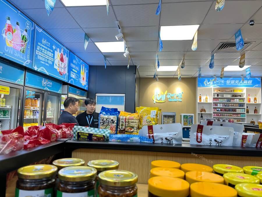 零食店50平店面投资多少