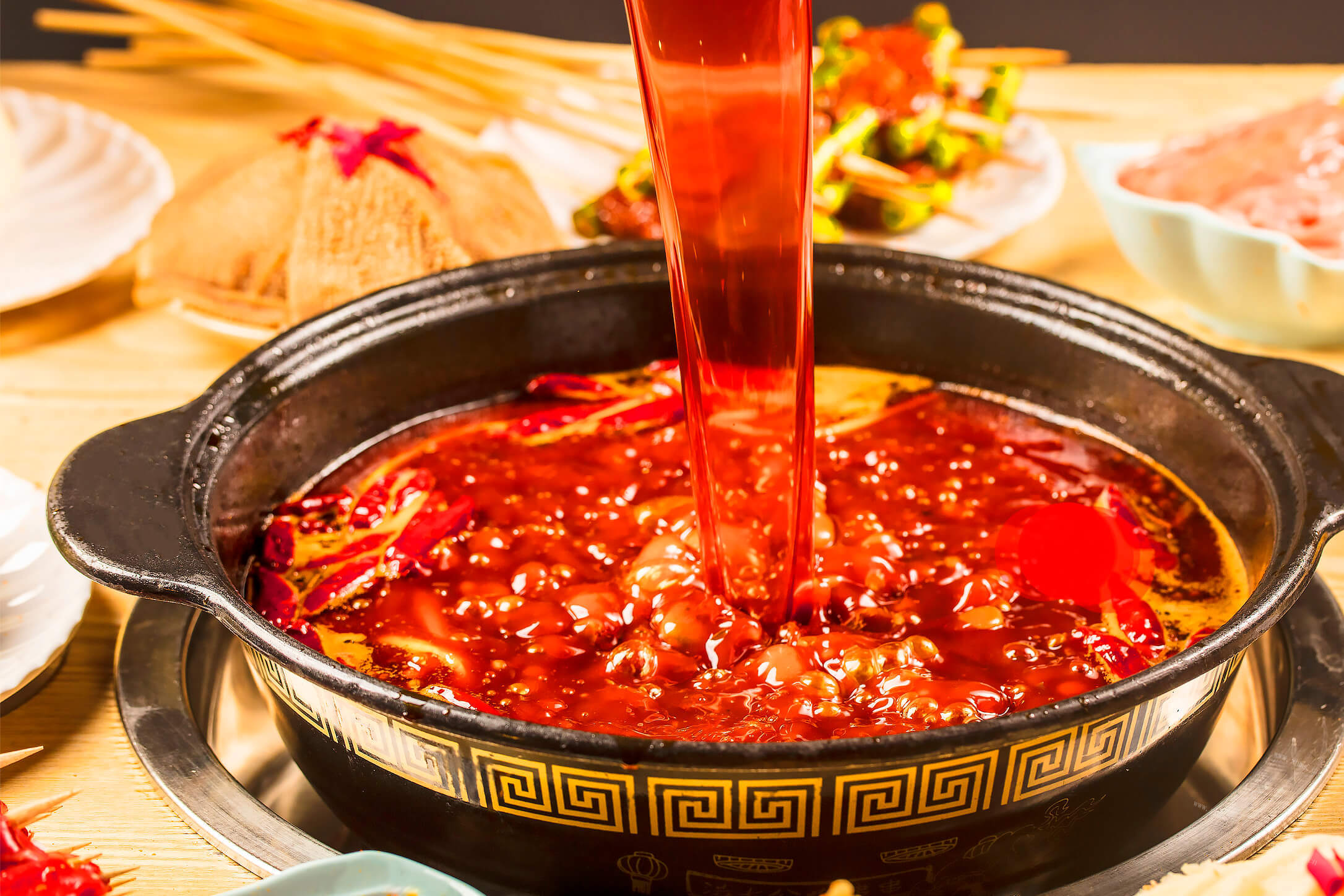 串串有加盟资料吗？开在哪个位置比较好呢区域保护在多远范围？
