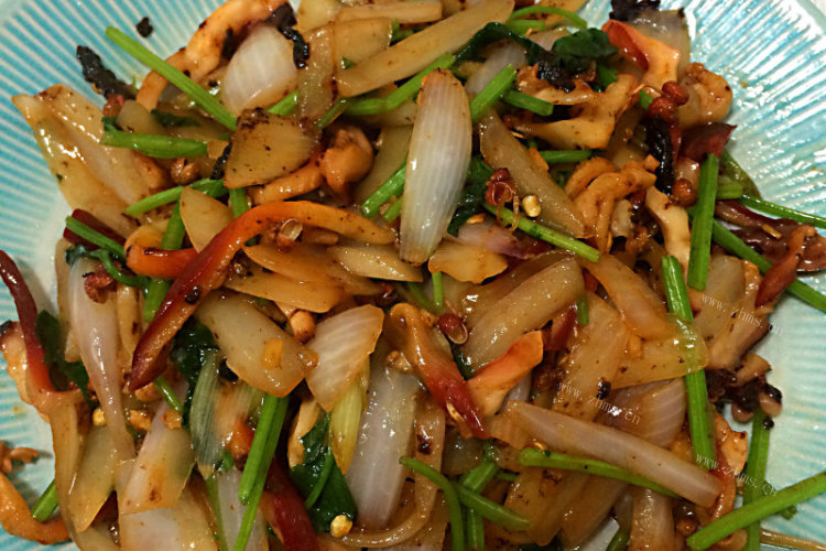 学会这道辣炒章鱼，在家也可以做出海鲜餐厅的美味