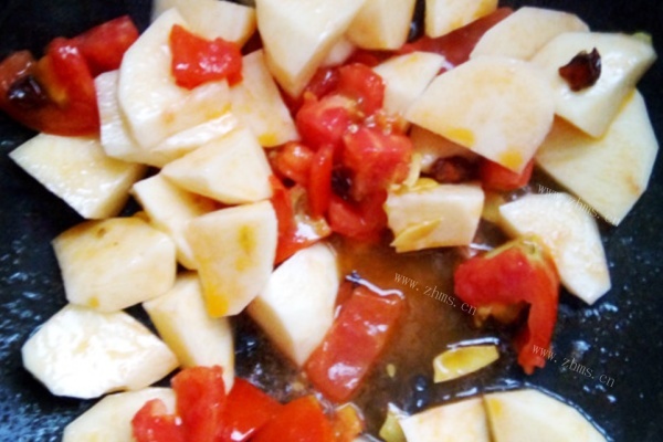 鲜美浓汤土豆炖茄子第八步