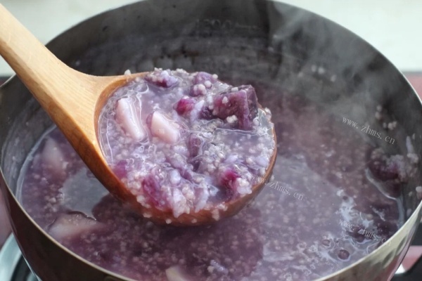 早餐来一份紫薯粥，好吃又养胃！第七步