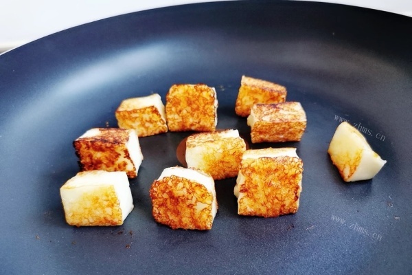 简单美味的奶豆腐吃法第五步