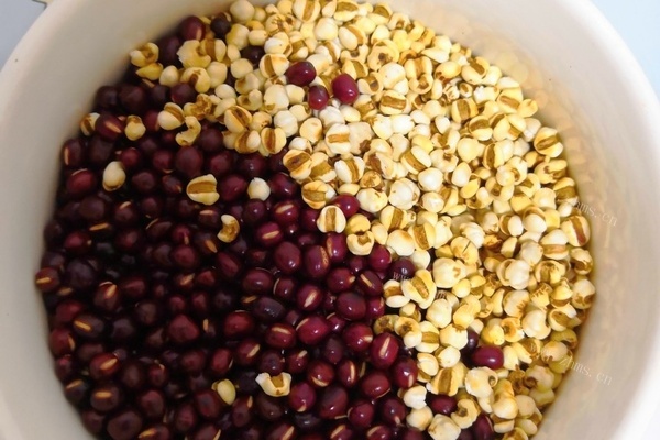 夏季必备的红豆薏米水来咯~第五步