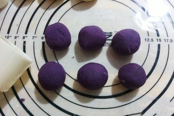 紫薯冰皮月饼——厨房小白也能轻松上手第十七步
