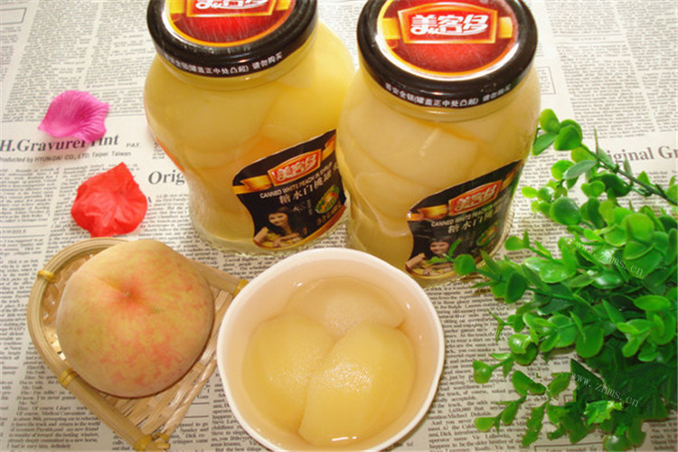 桃子罐头，将美味定格在装满冰糖水的瓶子中，让美味从此与你相伴