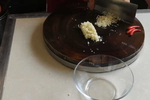 凉拌米粉好吃的秘诀在这里，速拿！第二步