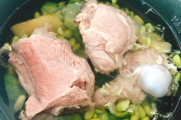 苦瓜不苦，清热解暑请尝尝黄豆猪骨苦瓜汤第八步