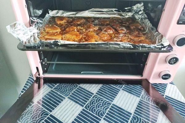 教你在家用烤箱做烤肉第六步