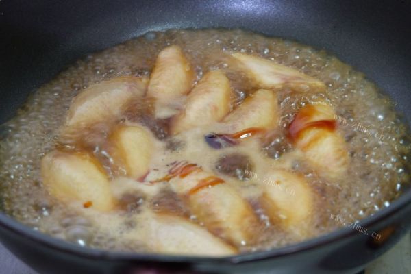 红烧鸡翅炖土豆第六步