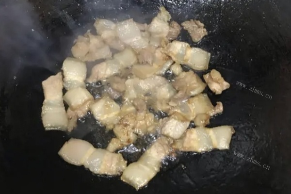 超级下饭的圆白菜炒肉第八步