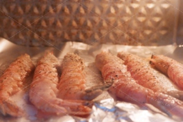 烤大虾，黑椒鲜美味诱人第七步