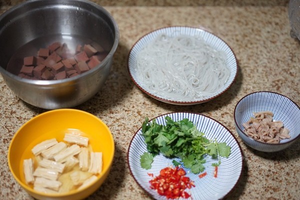 中国传统名菜——老鸭粉丝汤第十步