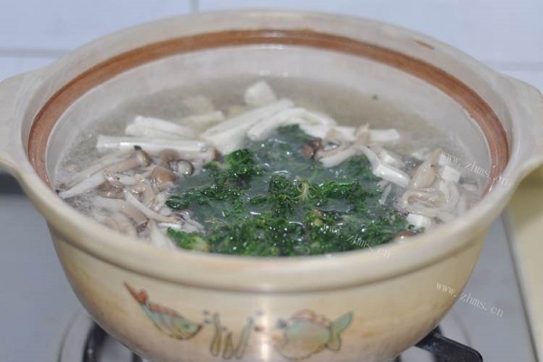 珍珠翡翠白玉汤，清淡且营养高第六步